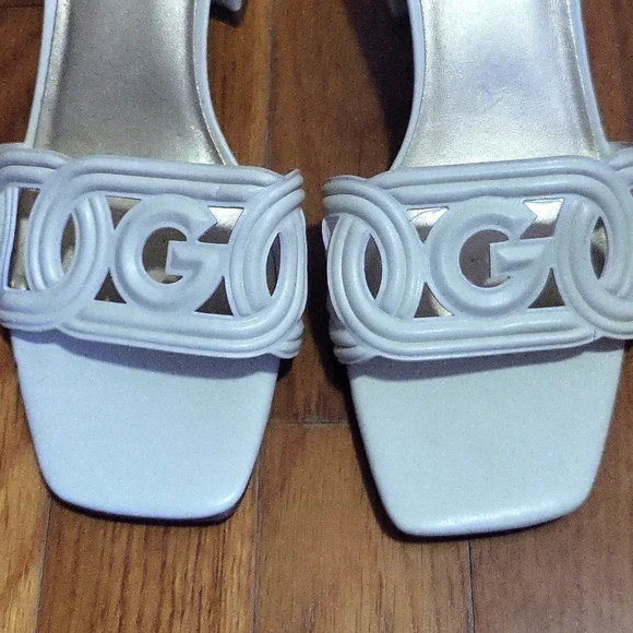 White Women's Slide Sandals - Picture 2 of 4